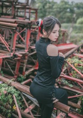娇妻跟小黄3p做爰_日韩成人在线